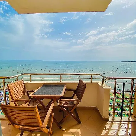 Star Durres